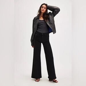 MOTHER The Twister Sneak Jeans